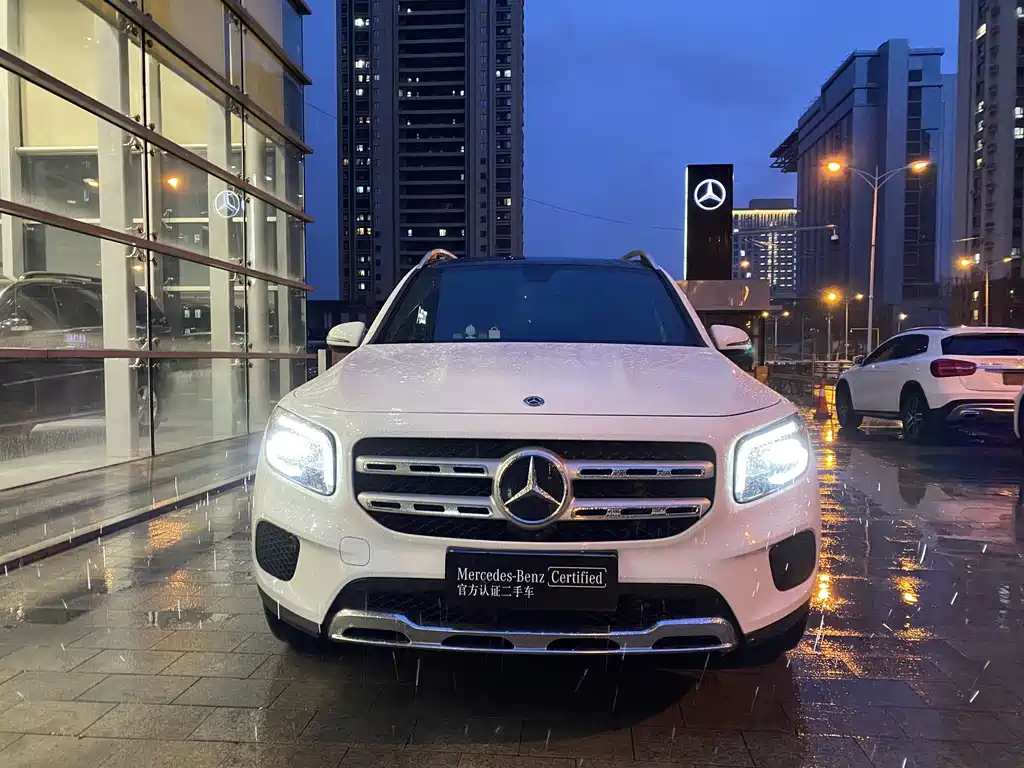 Mercedes-Benz GLB 2020 — фото 2