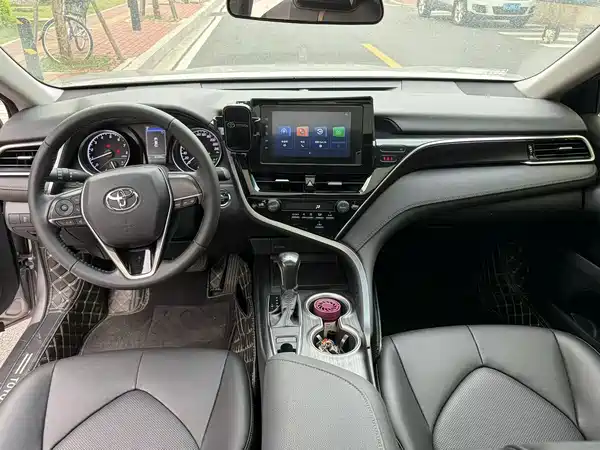 Toyota Camry 2022