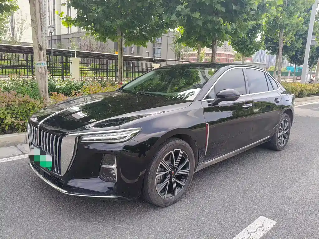 Hongqi H5 PHEV 2025