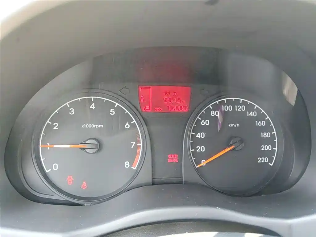 Hyundai Verna 2016 — фото 12