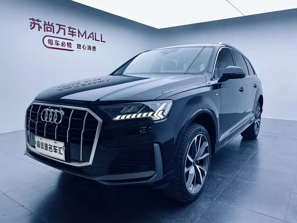 Audi Q7 2021 — фото 1