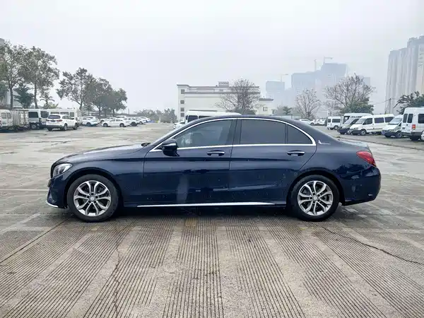 Mercedes-Benz C-Class 2016