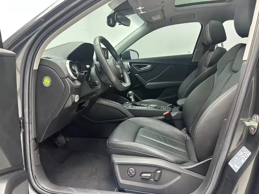 Audi Q2L 2022