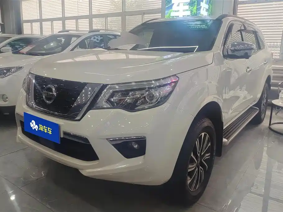 Nissan Terra 2019