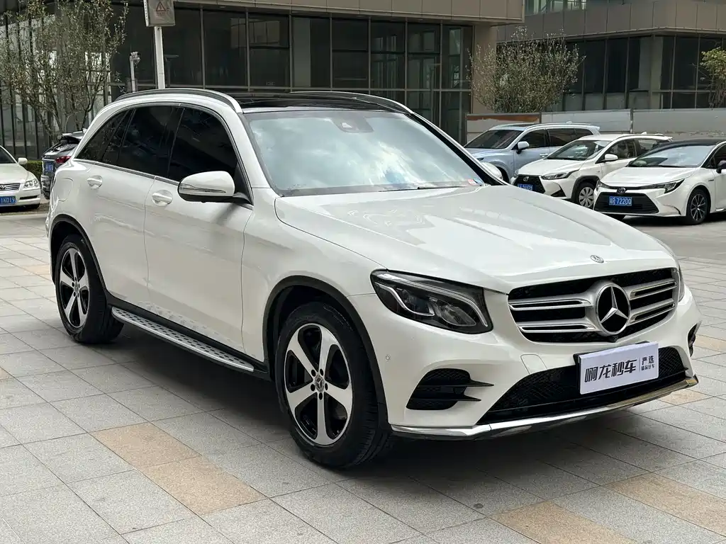 Mercedes-Benz GLC 2018 — фото 6