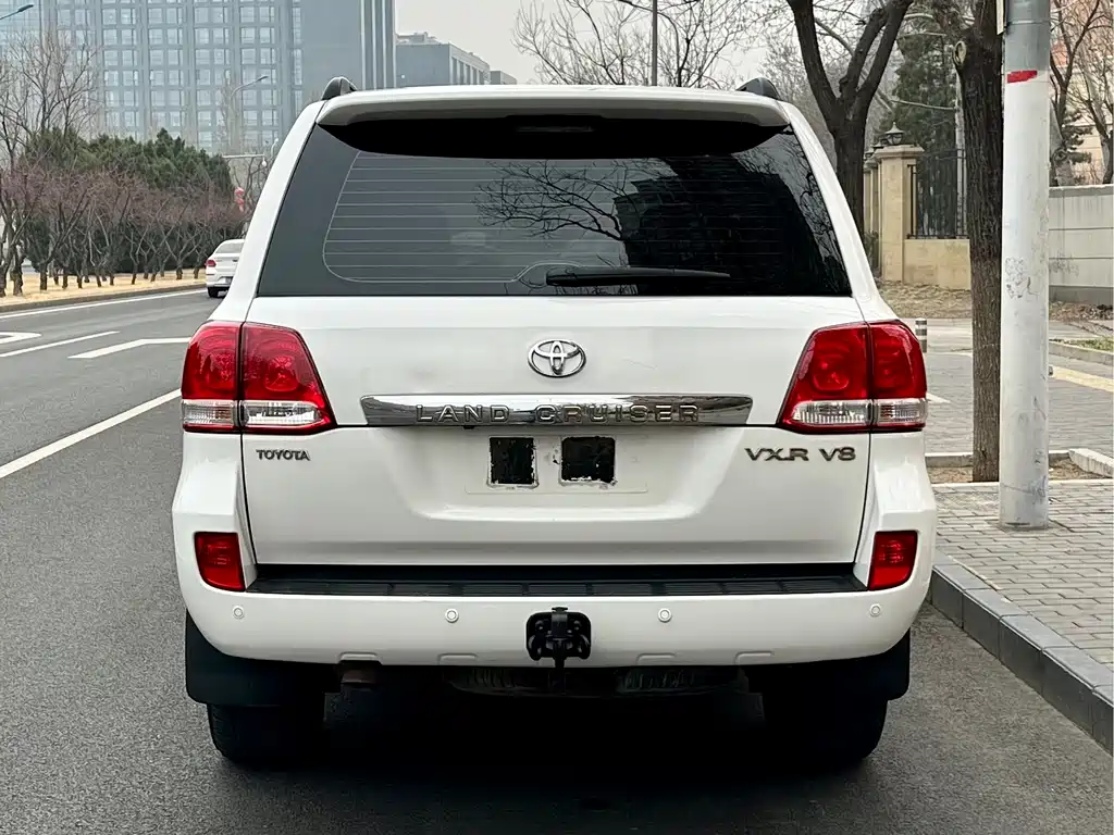 Toyota Land Cruiser 2008 — фото 17