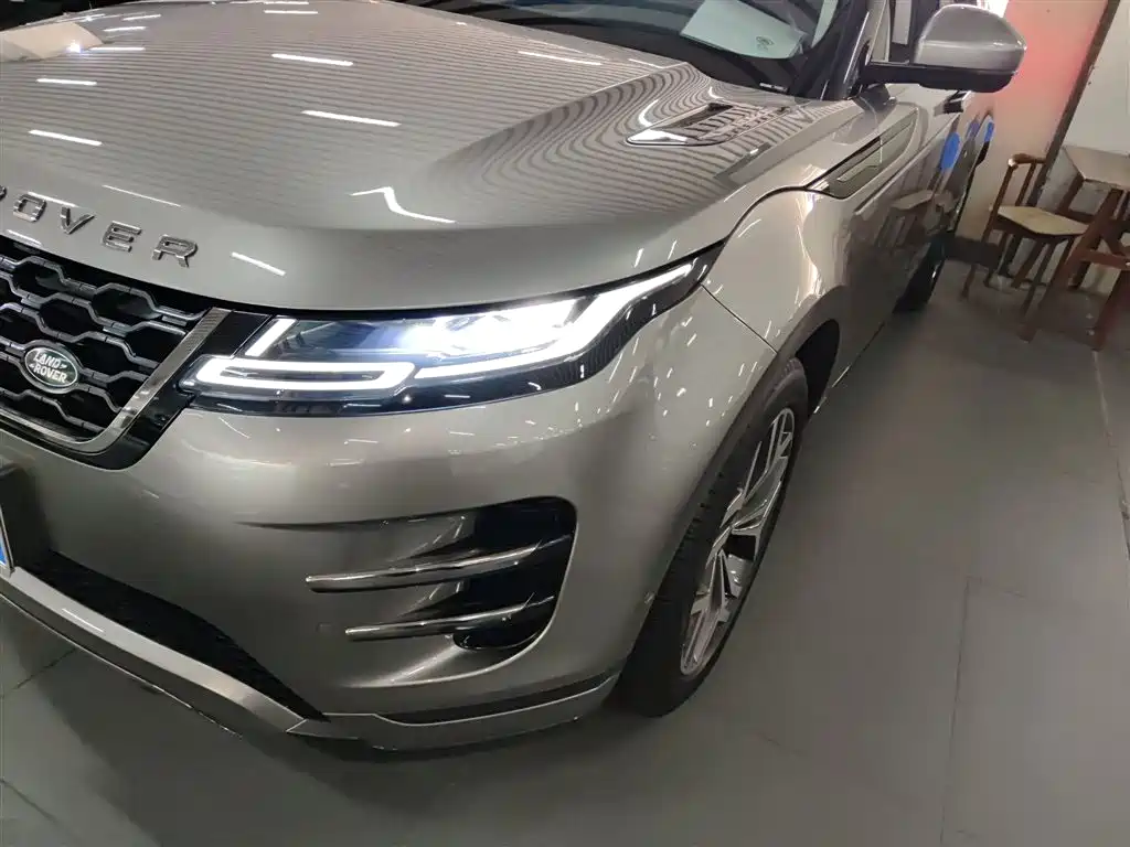 Land Rover Evoque 2022 — фото 24