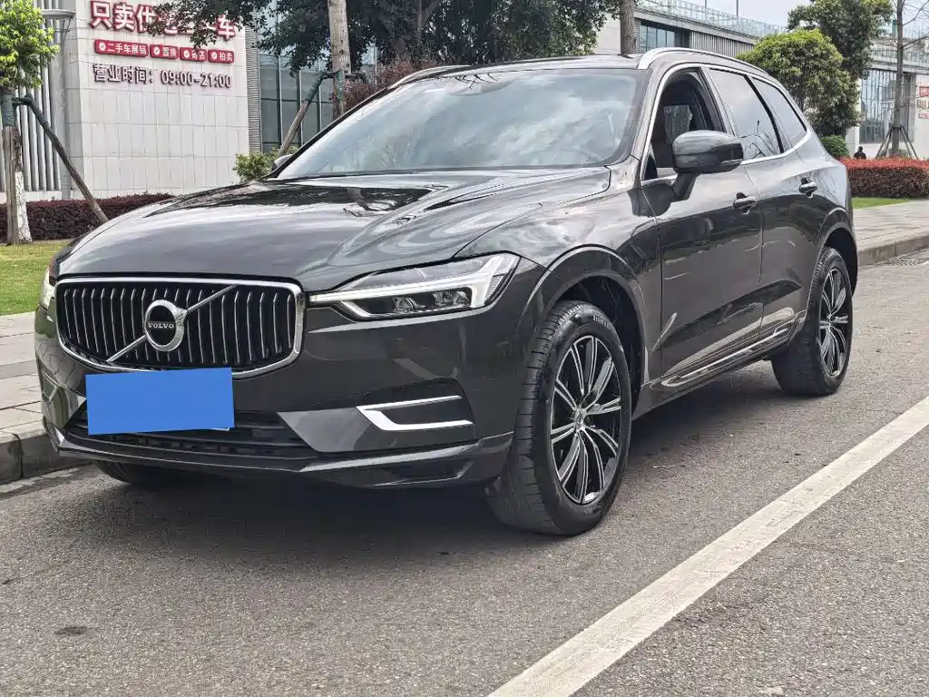 Volvo XC60 2020 — фото 1