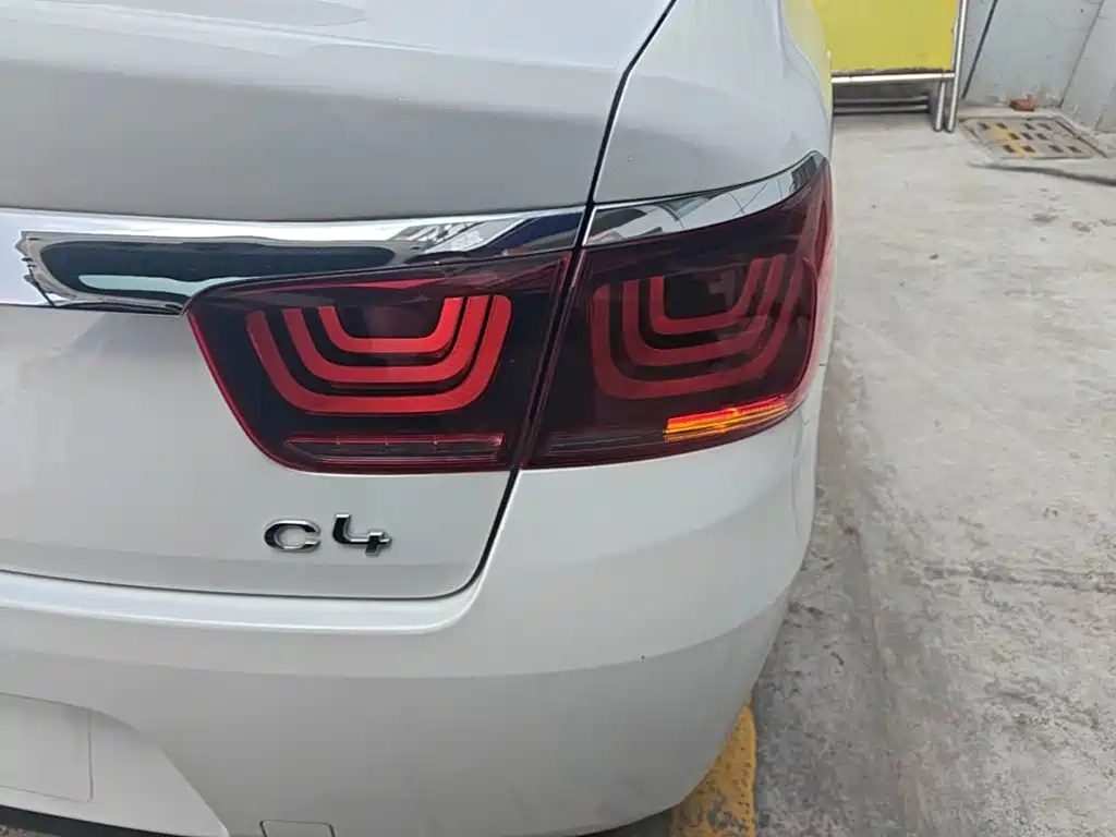 Citroën C4 Sega 2018 — фото 8