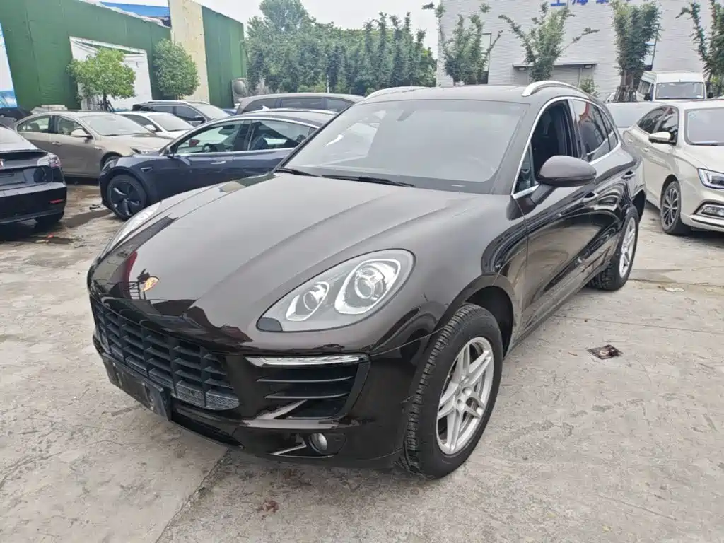 Porsche Macan 2015 — фото 1