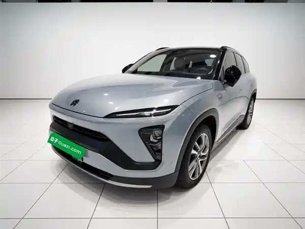 NIO ES6 2020