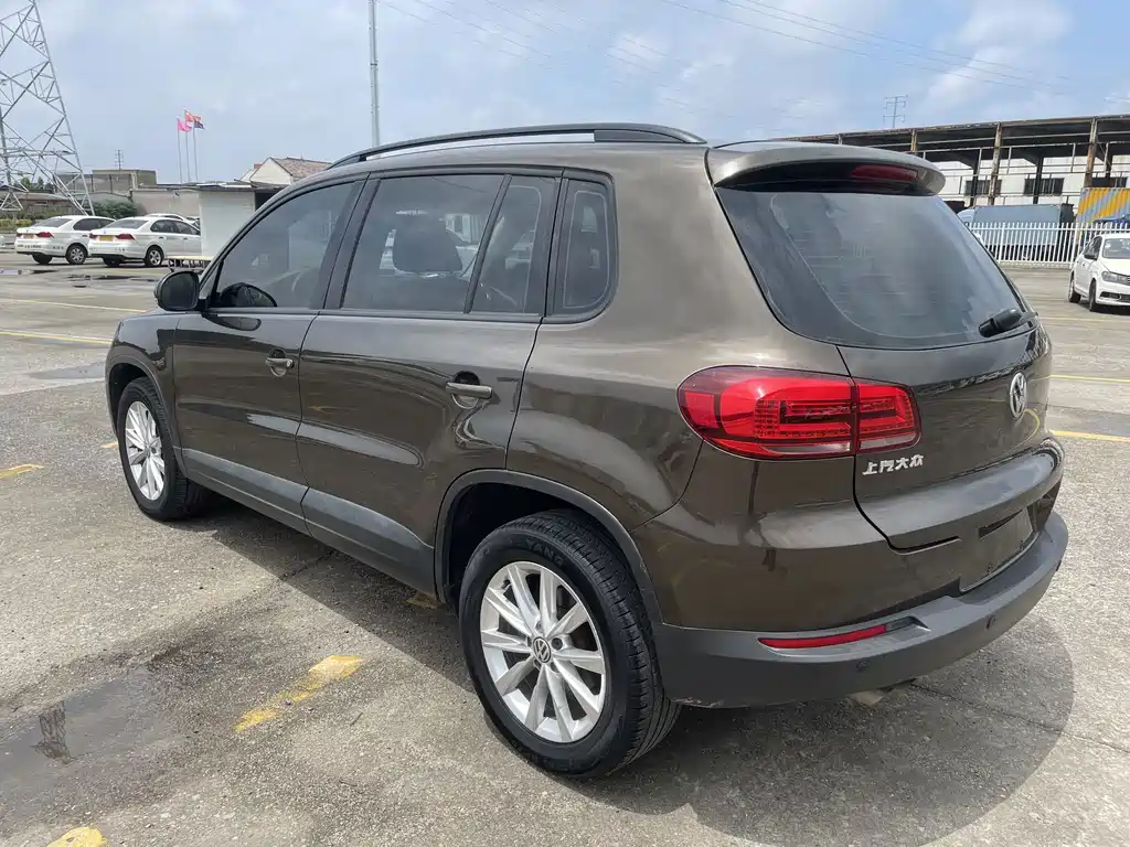 Volkswagen Tiguan 2017 — фото 22