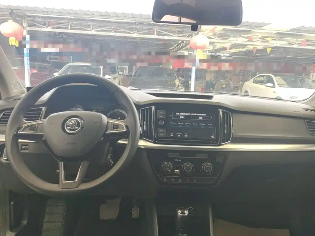Skoda Kamiq 2018 — фото 10