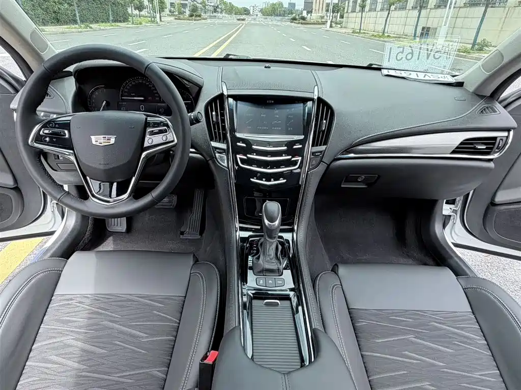 Cadillac ATS-L 2018 — фото 6