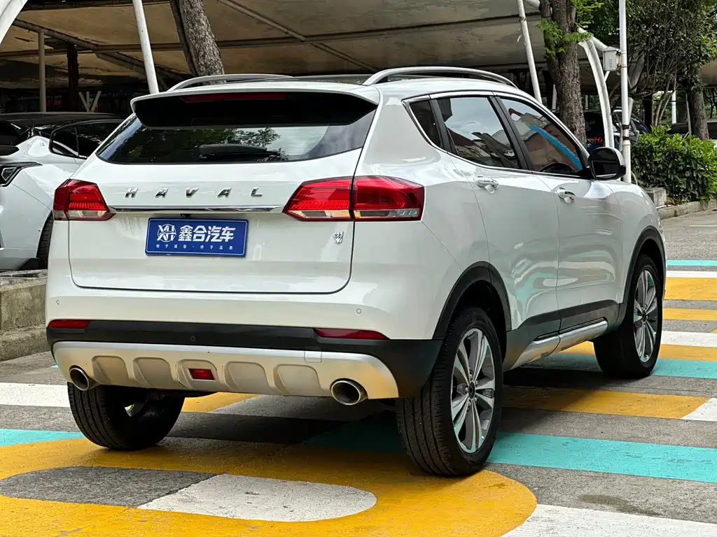 Haval H2s 2018 — фото 9