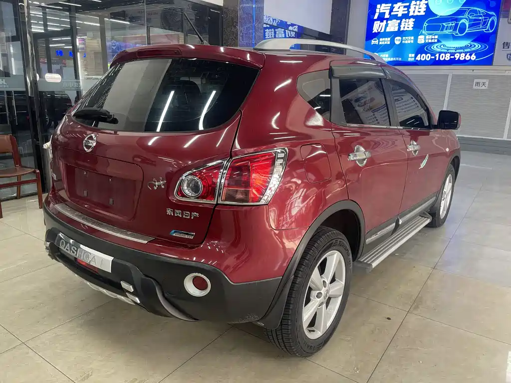 Nissan Qashqai 2011 — фото 10