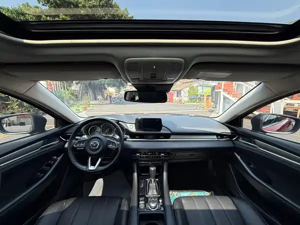 Mazda Atenza 2020