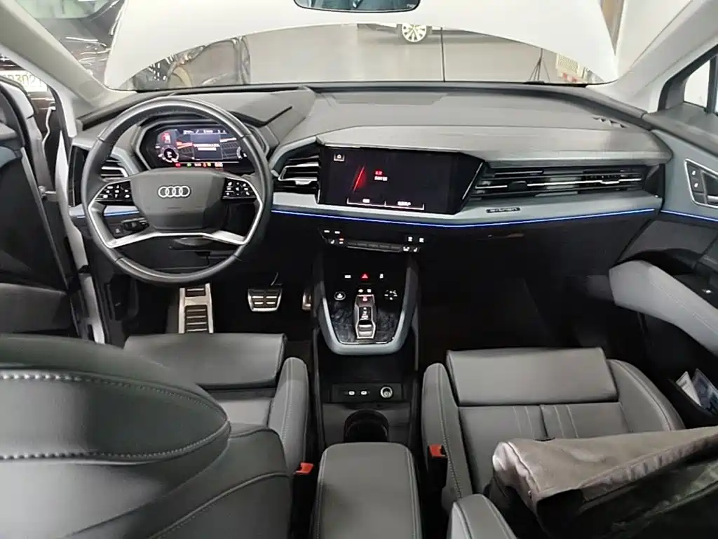 Audi Q5 e-tron 2025 — фото 10