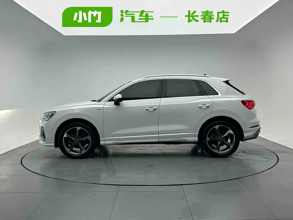 Audi Q3 2022