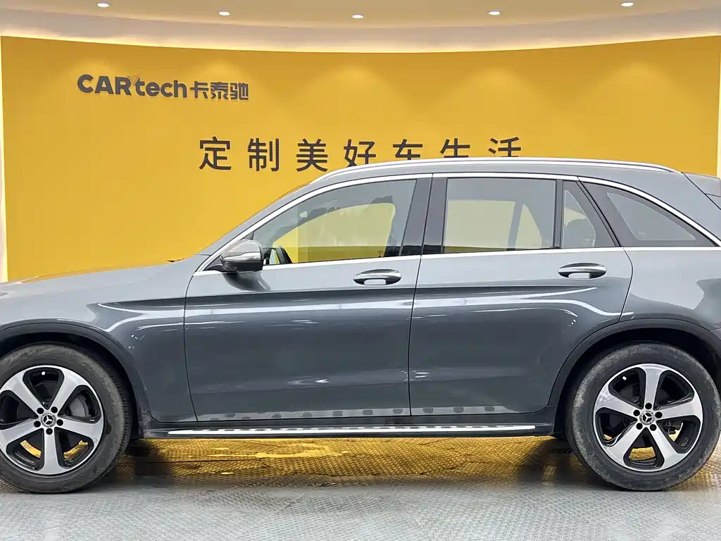 Mercedes-Benz GLC 2018 — фото 25