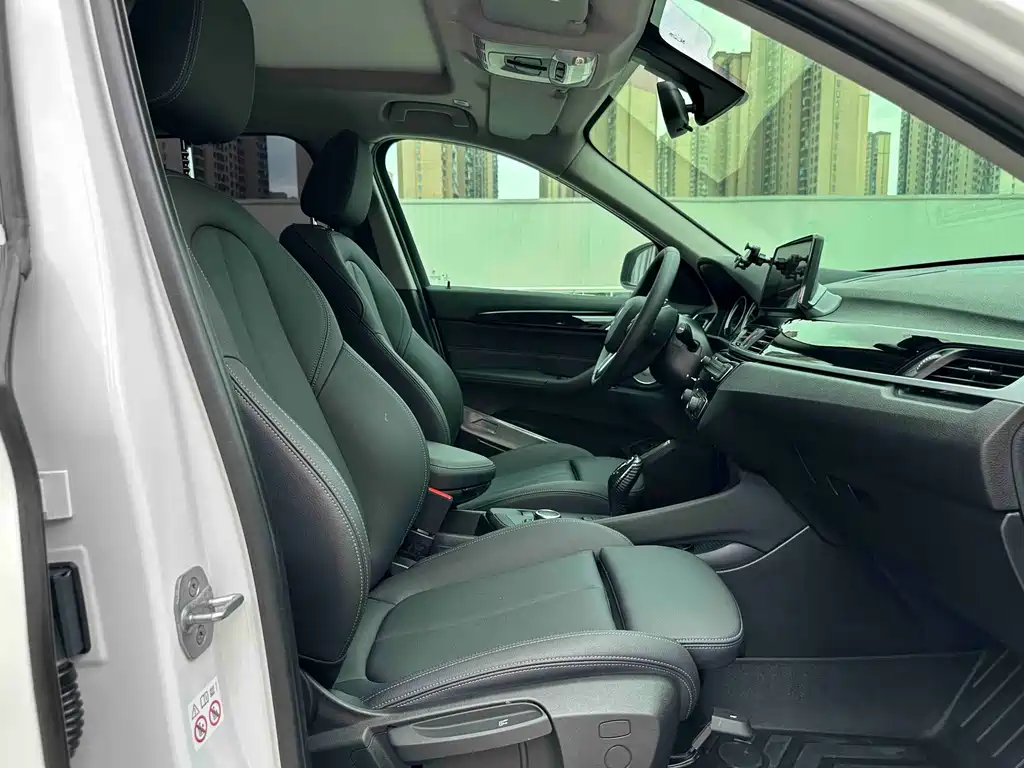 BMW X1 2022 — фото 19