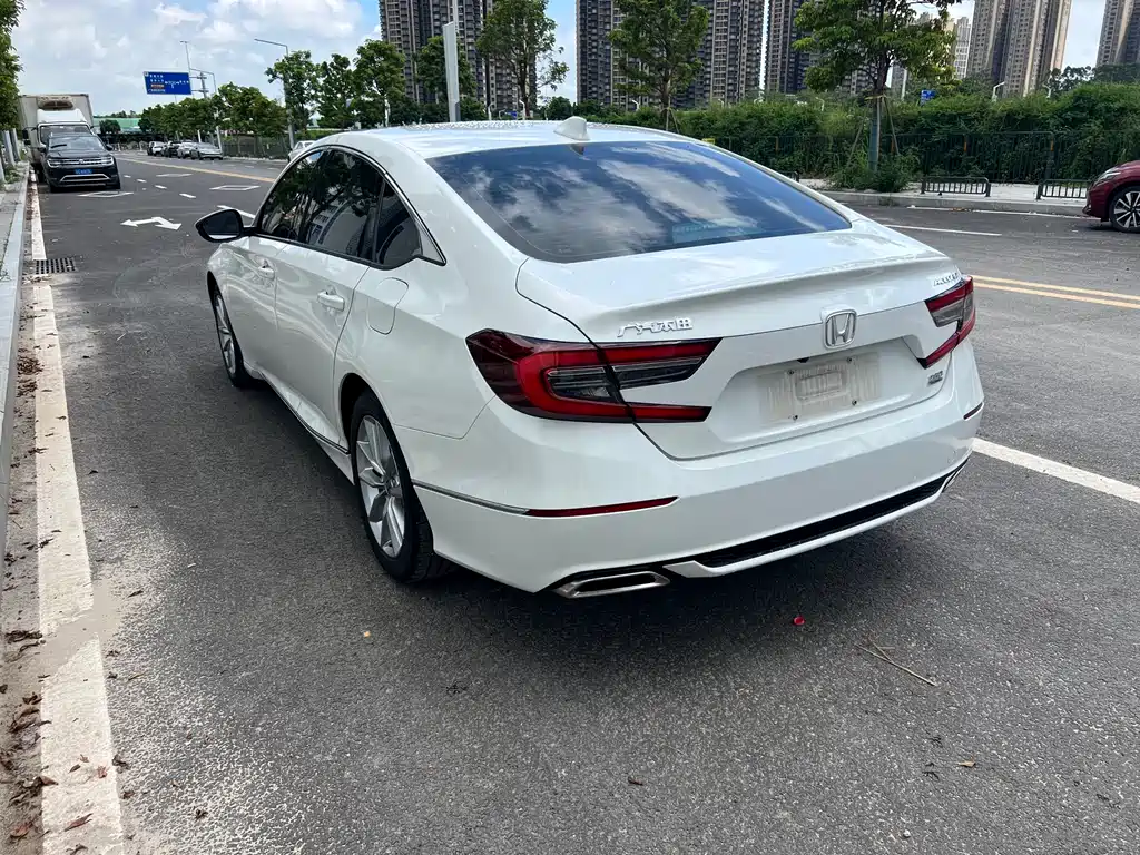 Honda Accord 2021 — фото 15