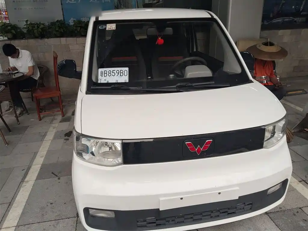 Wuling MINIEV 2021 — фото 3
