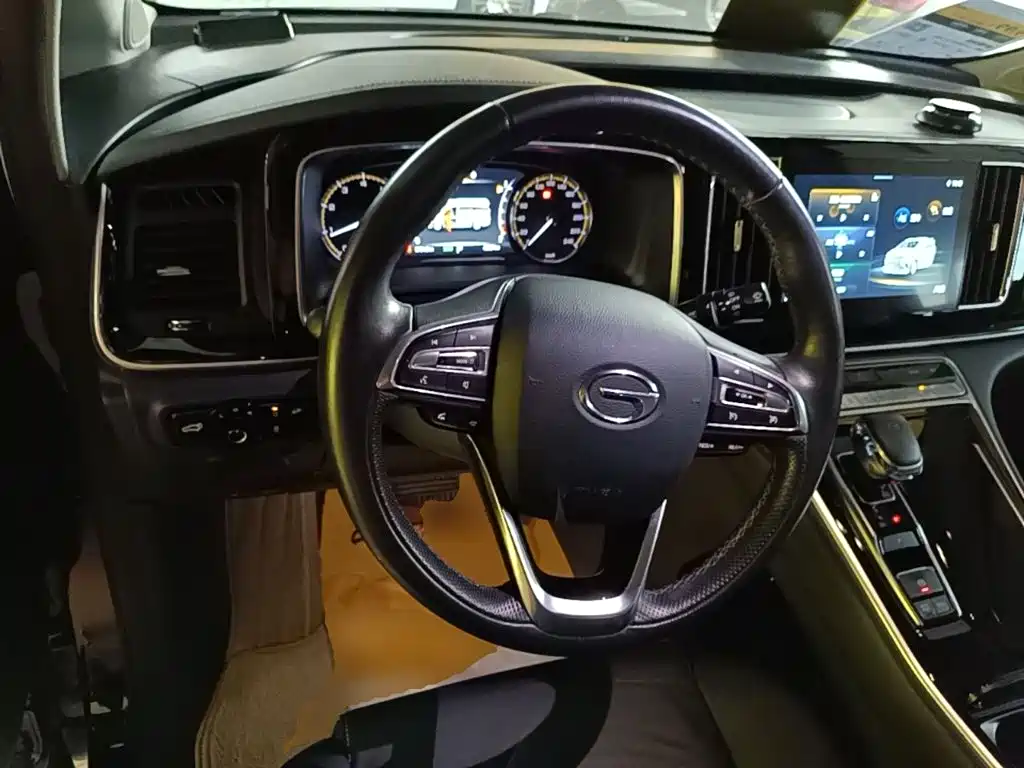 GAC Motor Trumpchi M8 2022 — фото 11