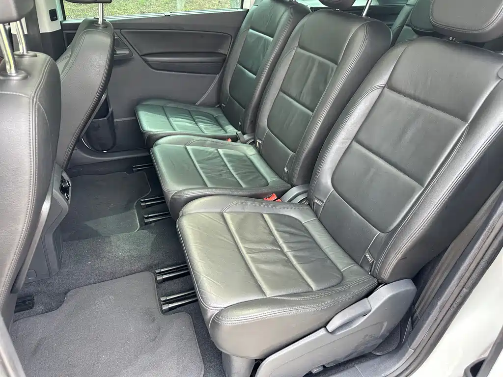 Volkswagen Sharan 2016 — фото 12