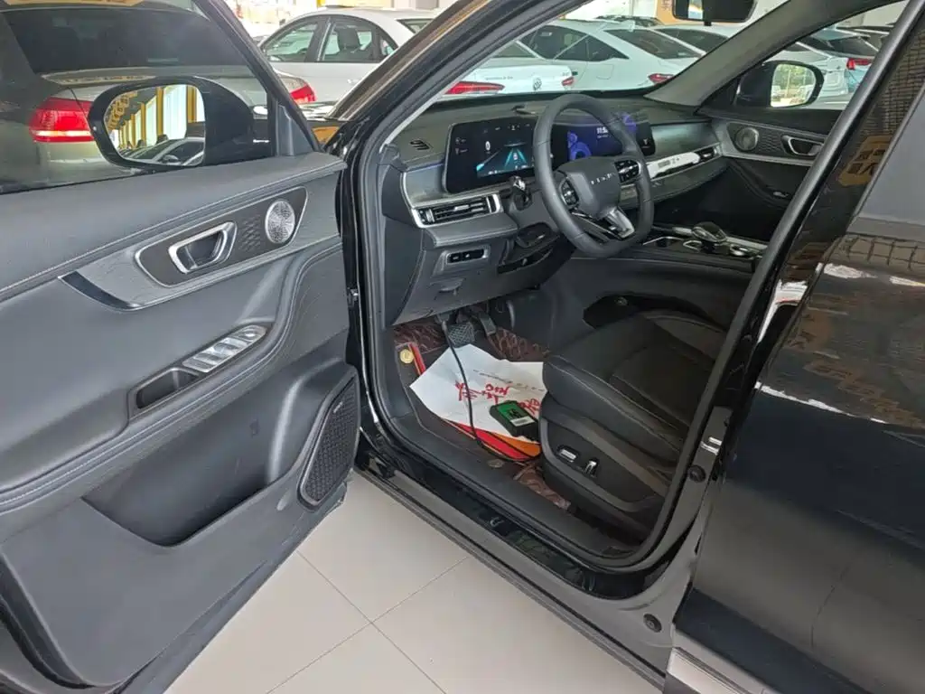 Chery Tiggo 8 PRO 2023 — фото 16