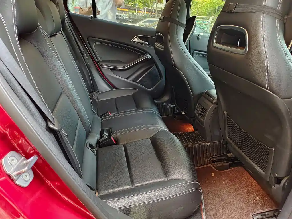 Mercedes-Benz GLA 2019 — фото 11