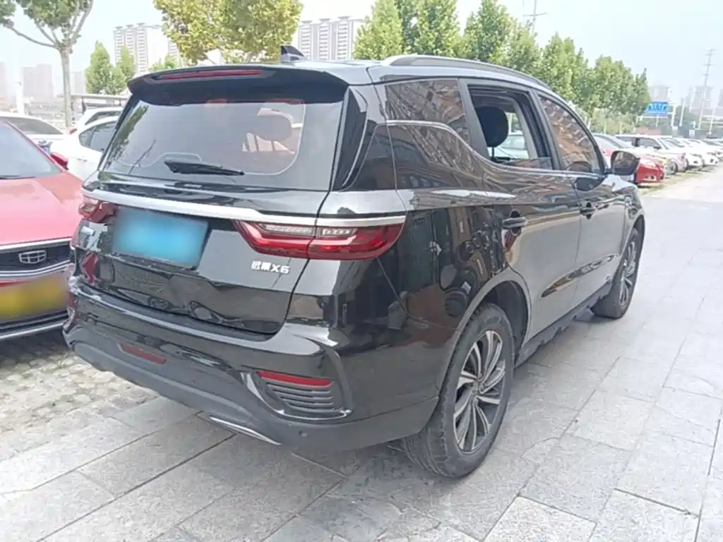 Geely Vision X6 2021