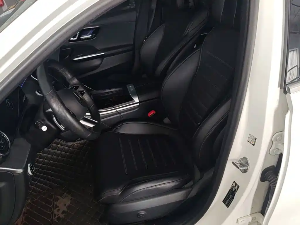 Mercedes-Benz C-Class 2021 — фото 15