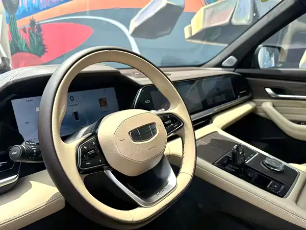 Geely Xingyue L 2024