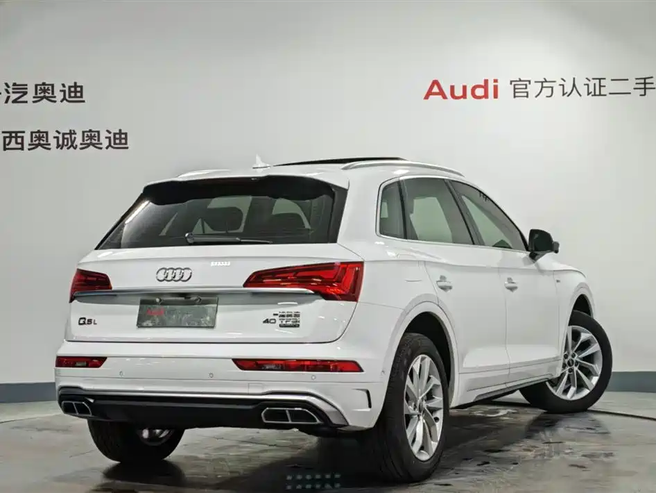 Audi Q5L 2023 — фото 4