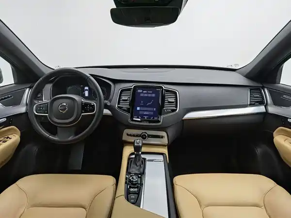 Volvo XC90 2017