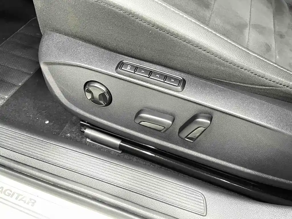 Volkswagen Sagitar 2021 — фото 11