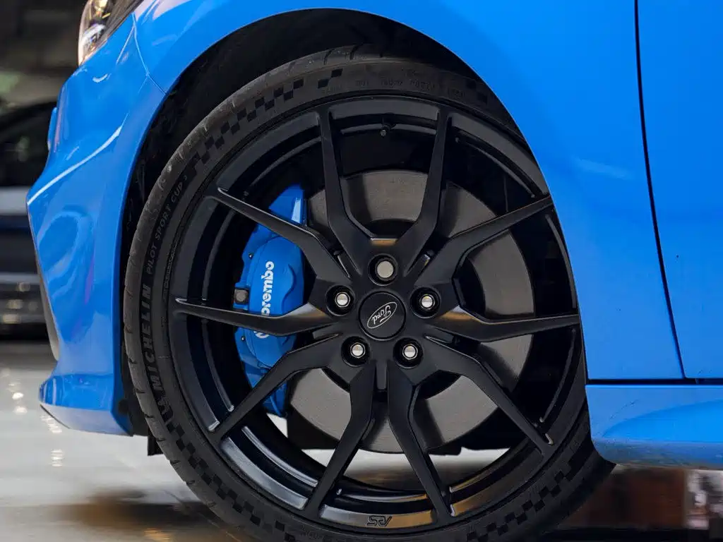 Ford Focus 2018 — фото 4