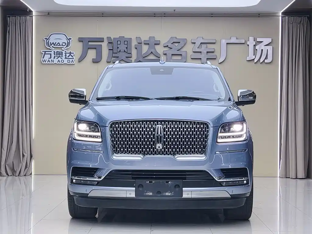 Lincoln Navigator 2020