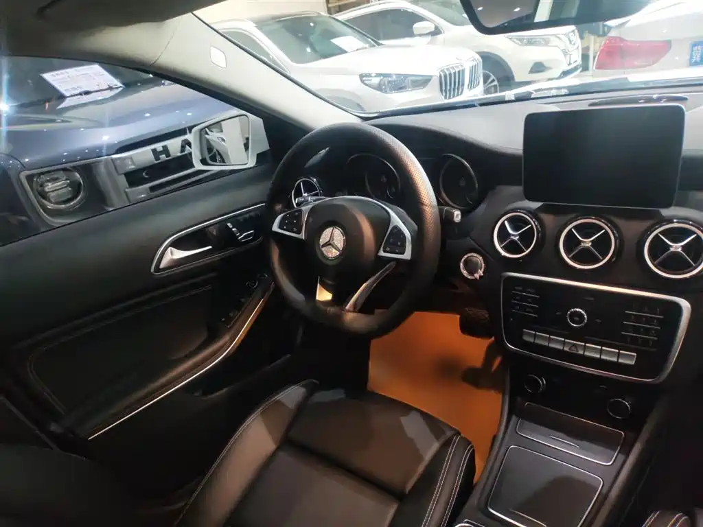Mercedes-Benz GLA 2019 — фото 9