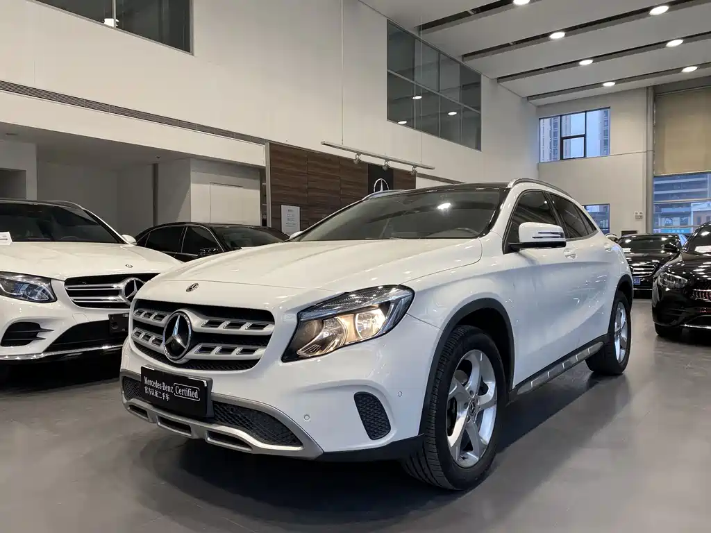 Mercedes-Benz GLA 2017