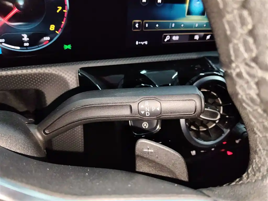 Mercedes-Benz A-Class 2021 — фото 10