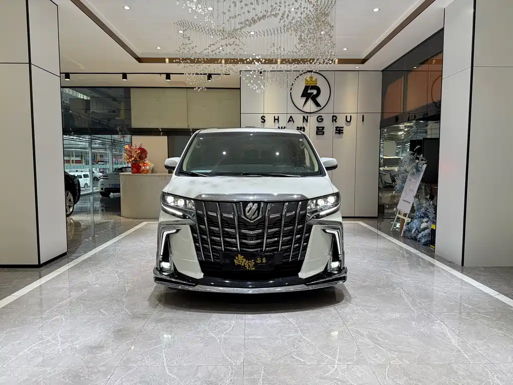 Toyota Alphard 2019 — фото 2
