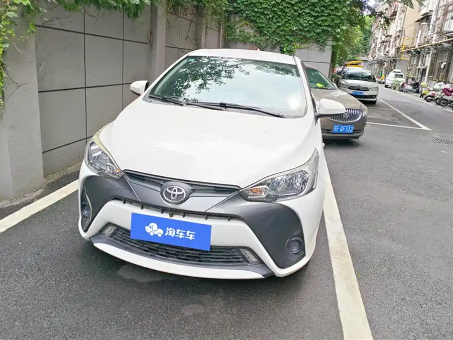 Toyota Yaris L 2016 — фото 2