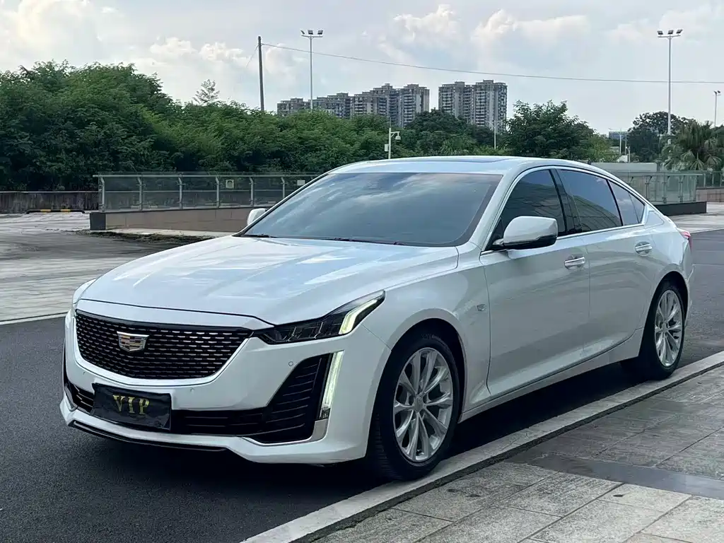 Cadillac CT5 2021 — фото 1