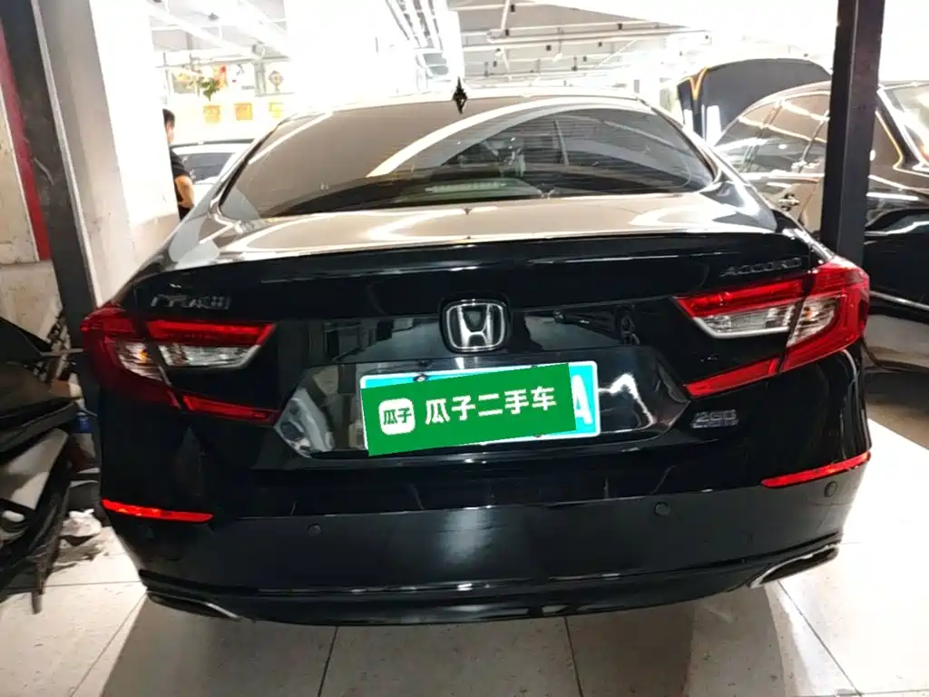 Honda Accord 2019 — фото 6
