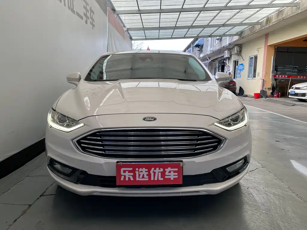 Ford Mondeo 2017 — фото 2