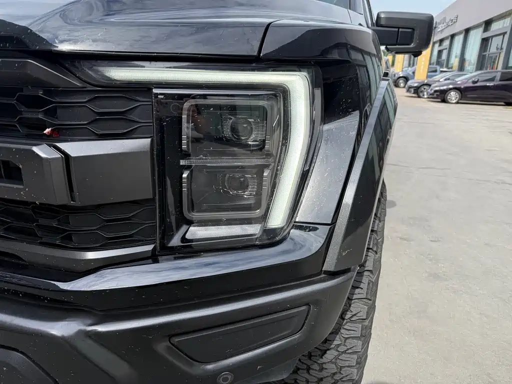 Ford F-150 Raptor 2024