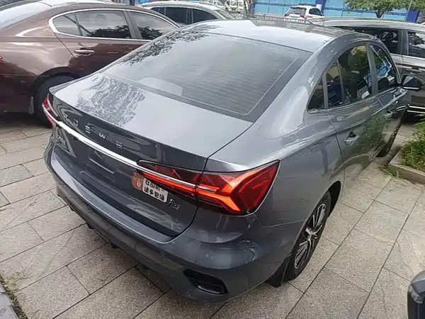Roewe i5 2021