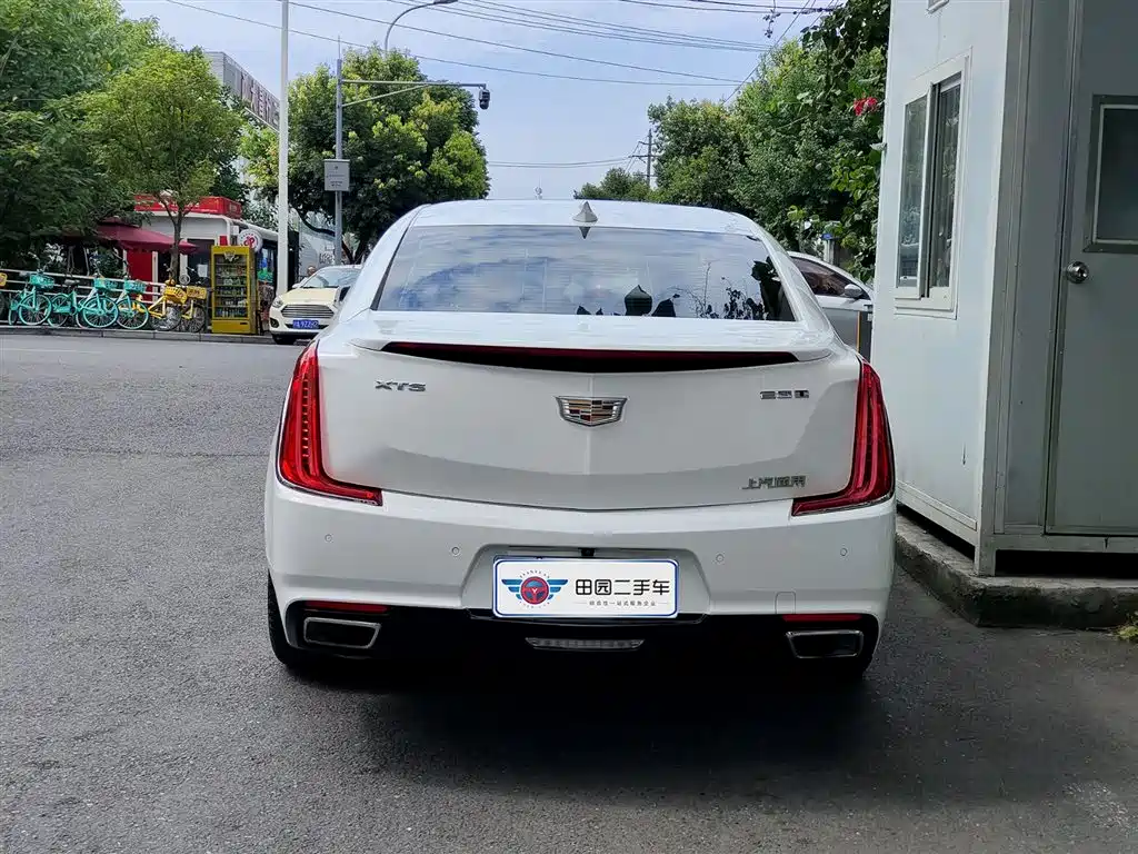 Cadillac XTS 2018 — фото 5